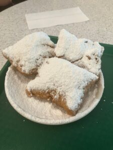 cafe du monde beignets new orleans