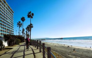 Cycling up to Mission Beach and Crystal Pier